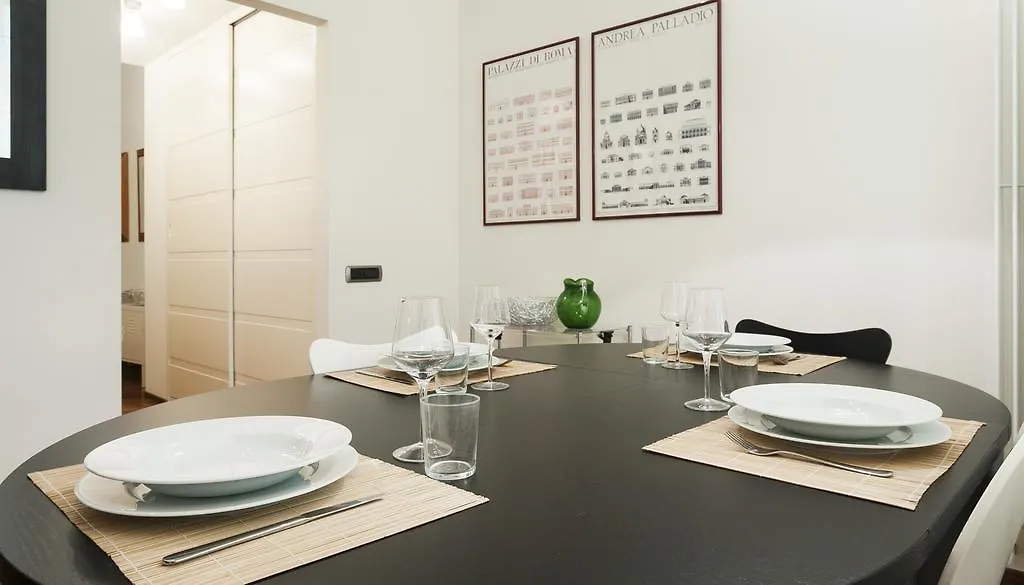 Italianway-Brisa Apartment Milan